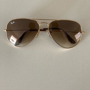 Classic Rayban Aviators